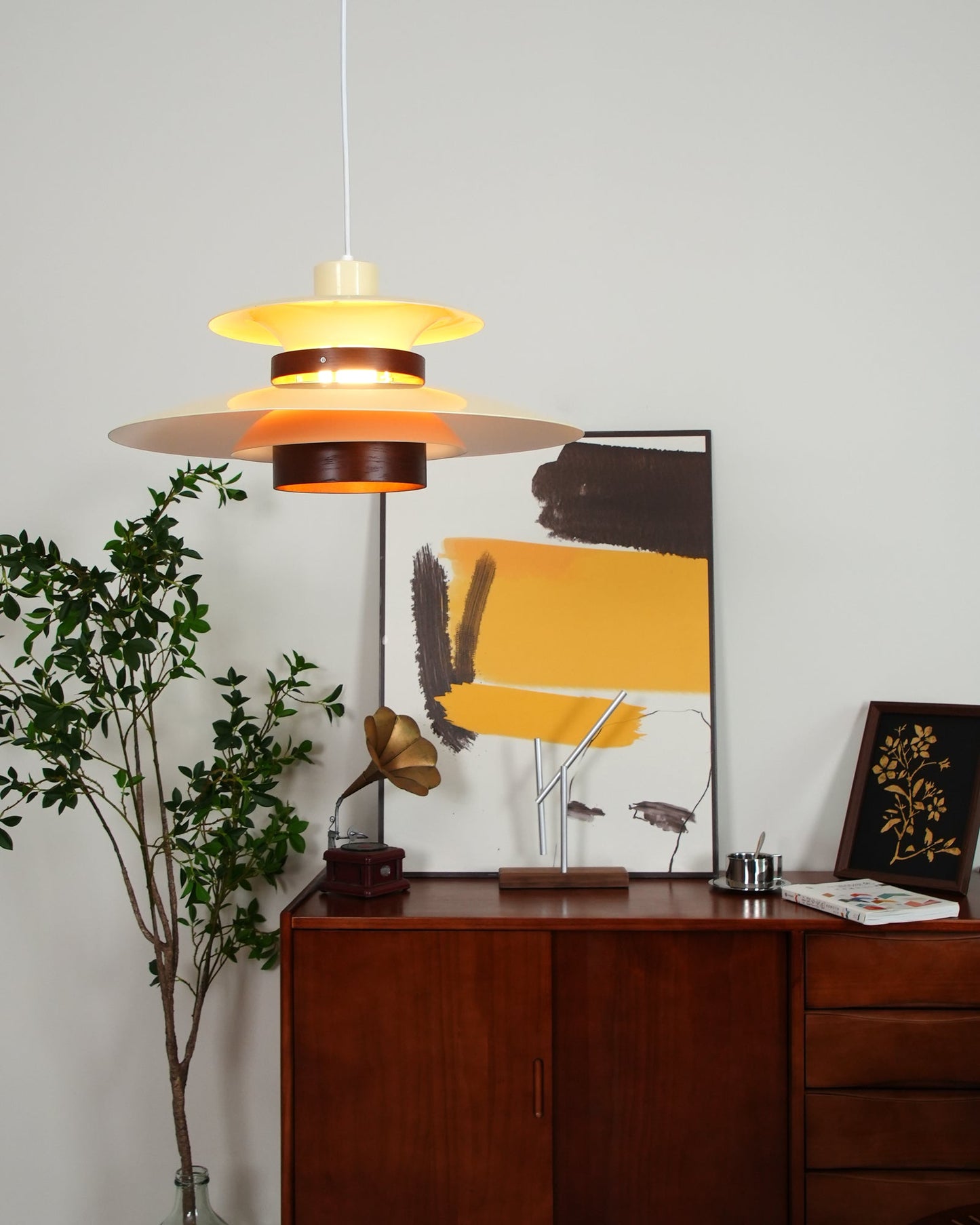 Mercero – Elegant Pendant Lamp