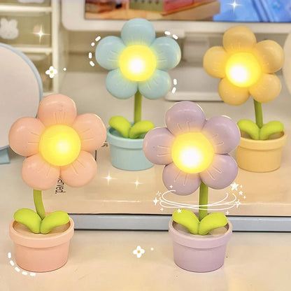 BloomLite - Small Flower Table Lamp