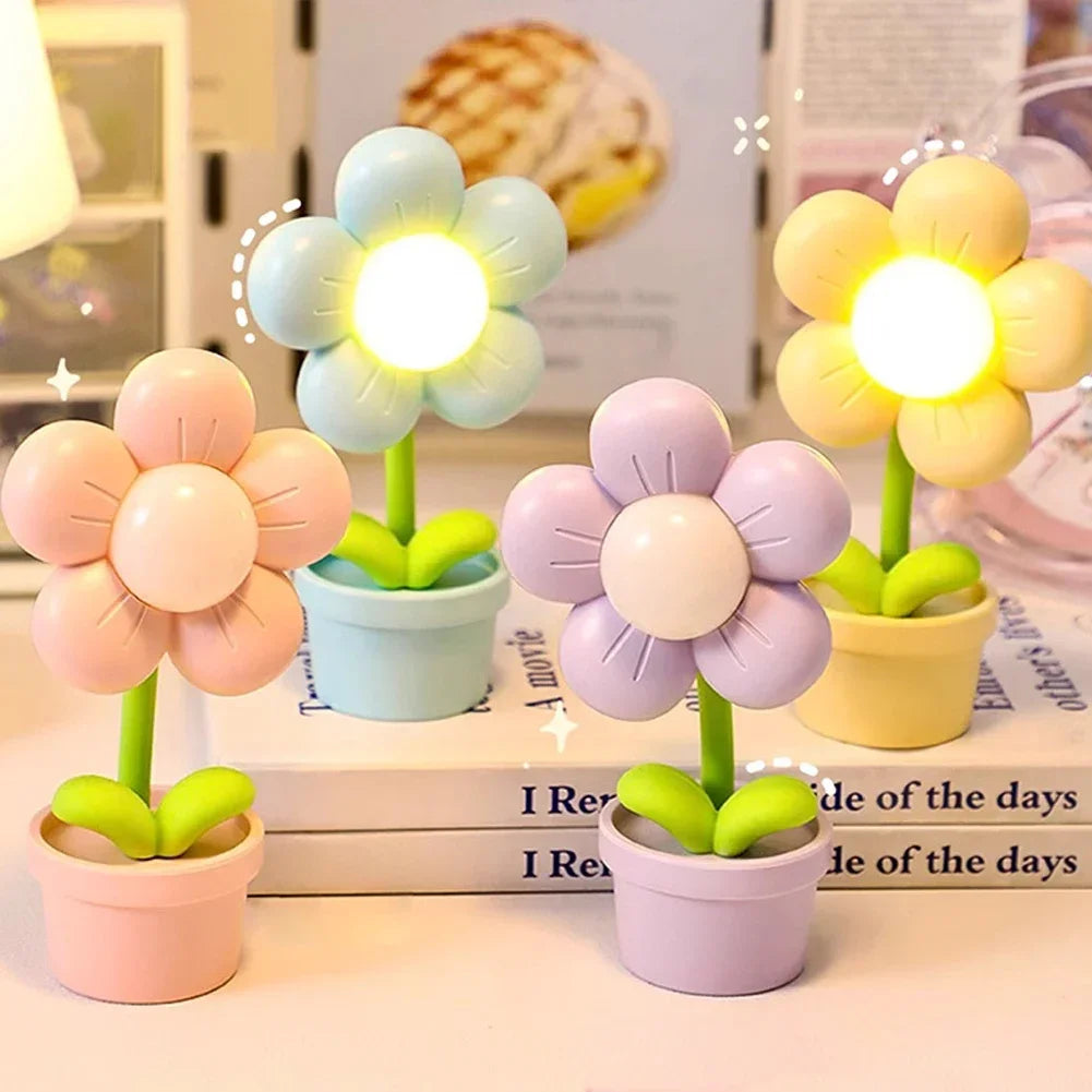 BloomLite - Small Flower Table Lamp