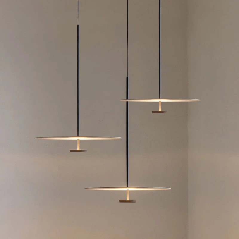 ChicCurve - Minimalist Ring Pendant Lamp 