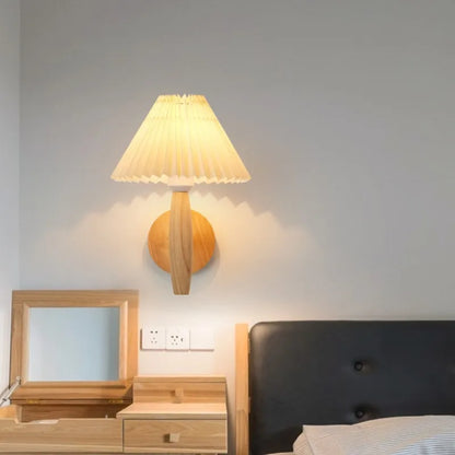 WoodLuxe - Modern Wooden Wall Lamp 