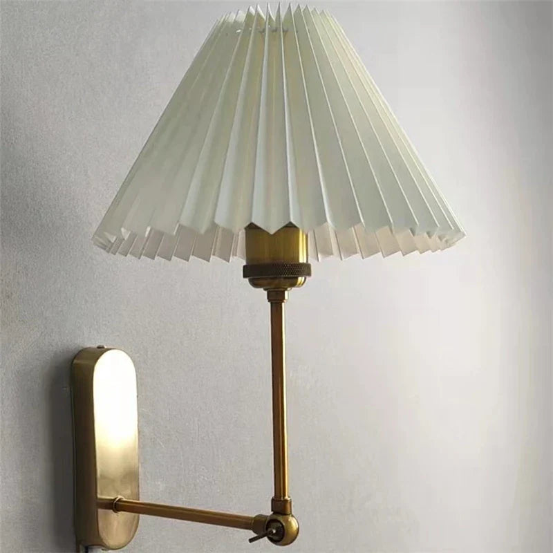 FoldedRadiance - Origami Wall Lamp with Rod