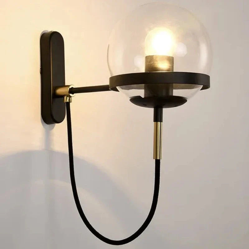 ModaSphere - Moderne Glazen Bol Wandlamp