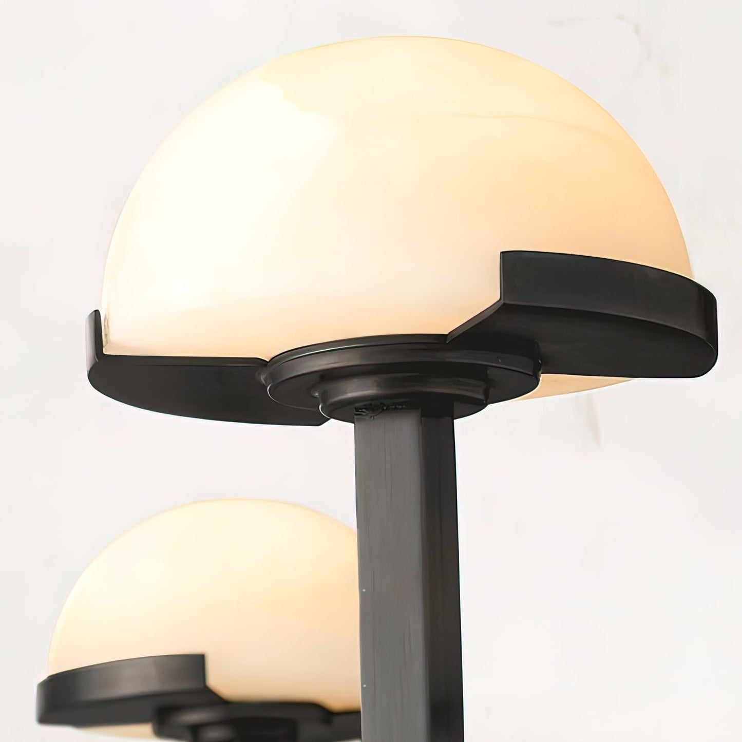 MushGlow - Elegant Mushroom Lamp 