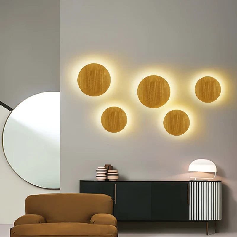 LuxeRadiant - Scandinavian Wooden Wall Lamp