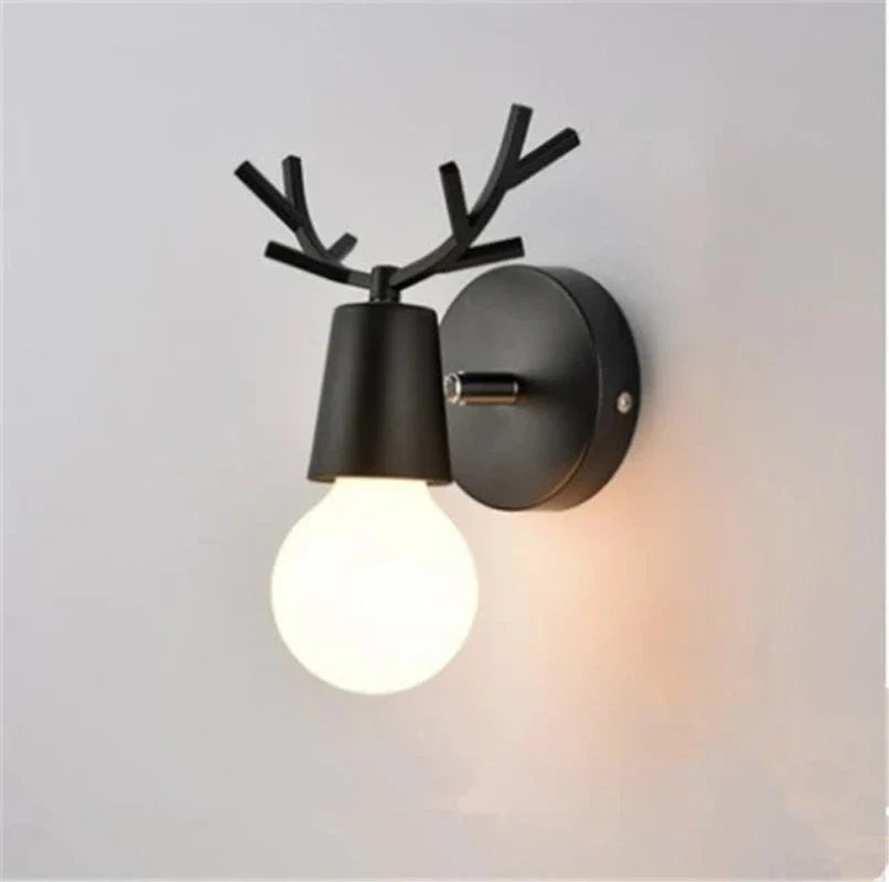 AntlerGlow - Gewei Wandlamp