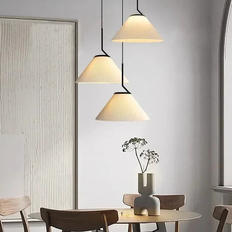 CremeNord - Soft Pleated Pendant Lamp 