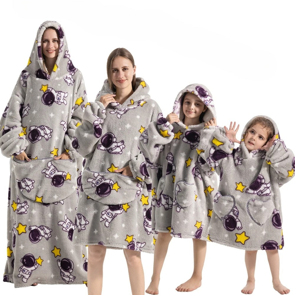 SpookySnuggle - Pumpkin Hooded Blanket 