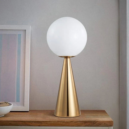 GildedGlow - Creative Table Lamp of Gold and Glass