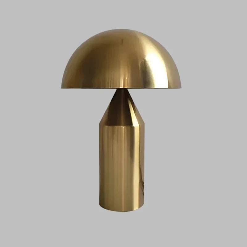 SleekMushroom - Minimalistische Lamp met Gouden Afwerking