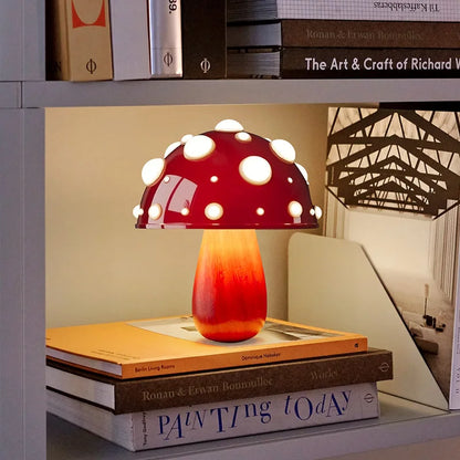 FungiLuxe - Mushroom Style LED Table Lamp