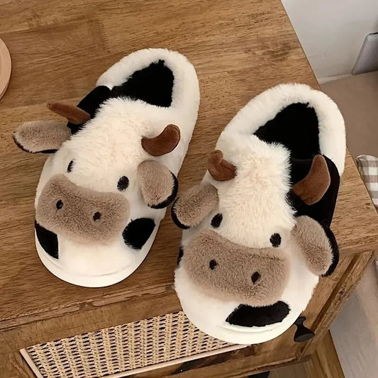 PlushCow - Amusante en Gezellige Winter Slippers