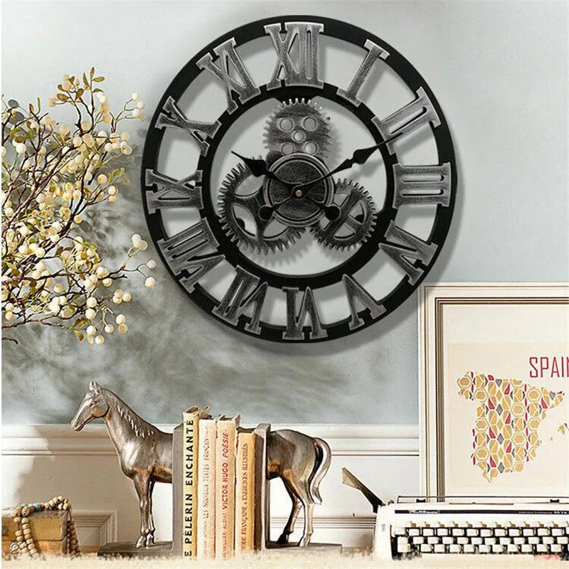 HeritageClock – Wall clock in European wood design