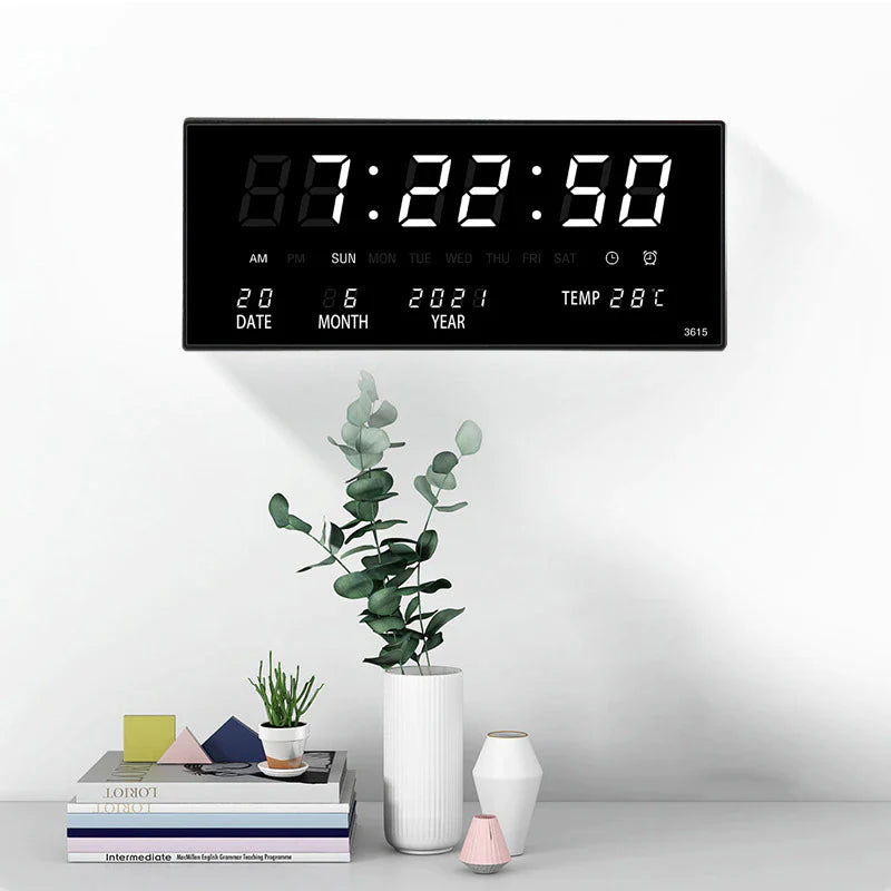 GlamourGlow - Modern LED Wall Clock Made of Plastic and Mirror Glass 