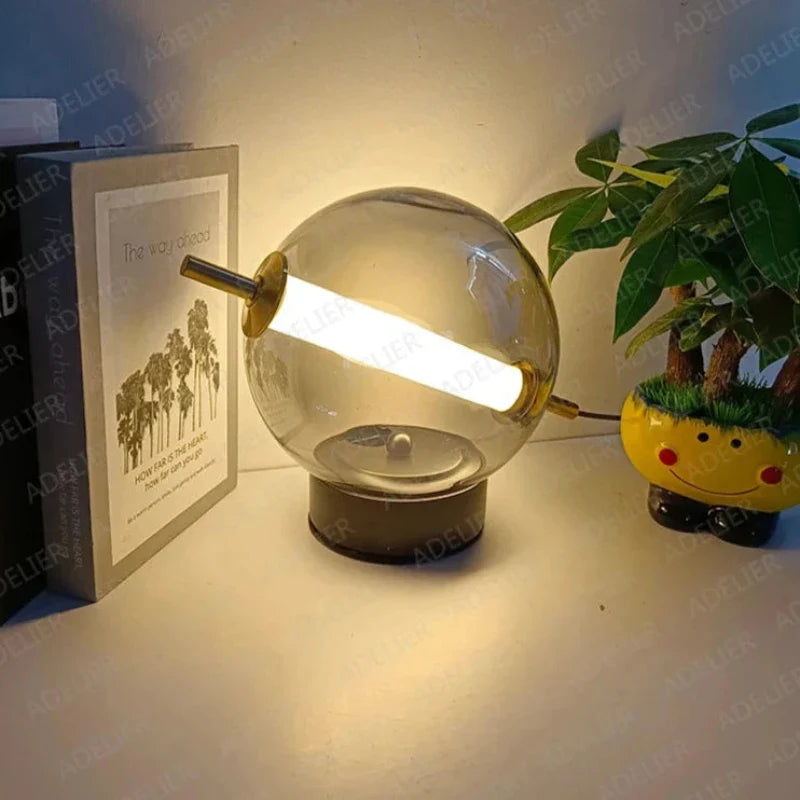 ChicLustre - Elegant Table Lamp with Retro Design