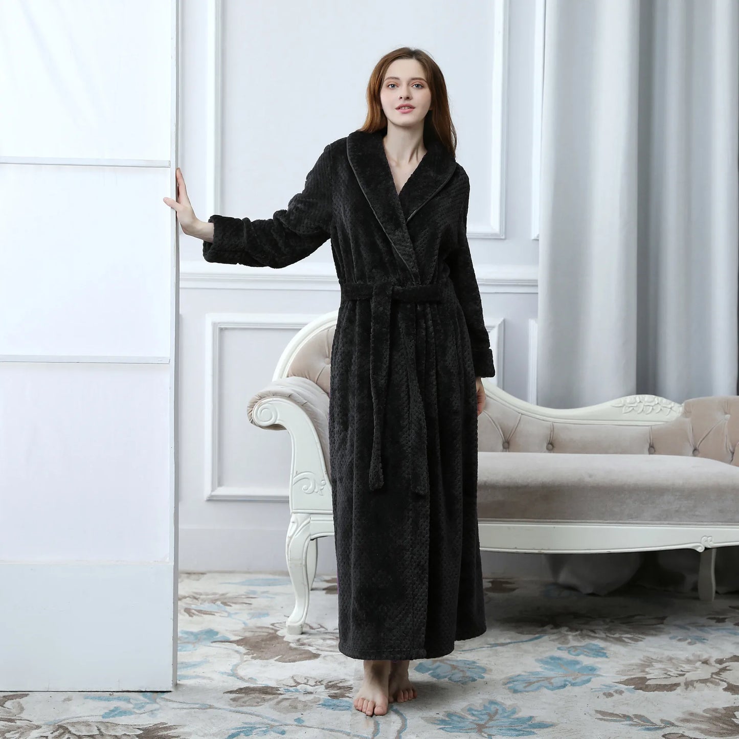 WarmEmbrace – Bathrobe for Pregnant Women