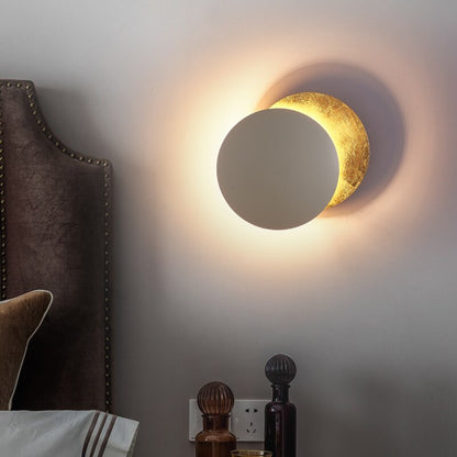 EclipseLamp - Wall Lamp with Solar Eclipse Design 