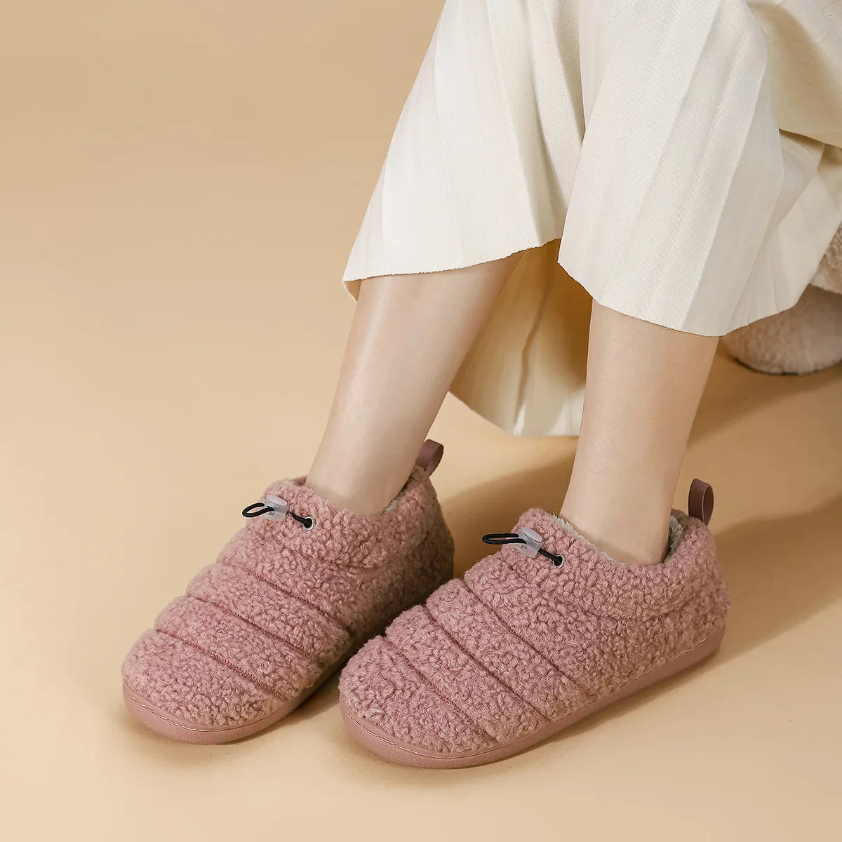 PlushHome - Soft and Non-slip Slippers 