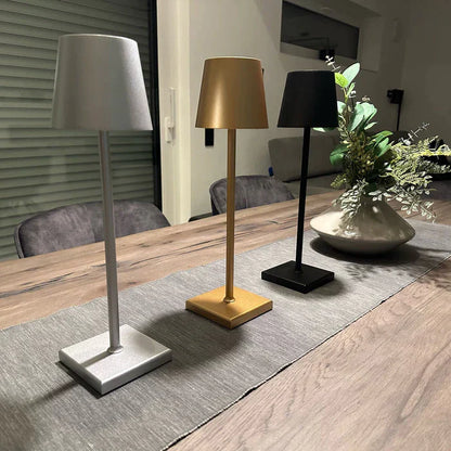 ChicLuxe - Elegant Wireless Desk Lamp