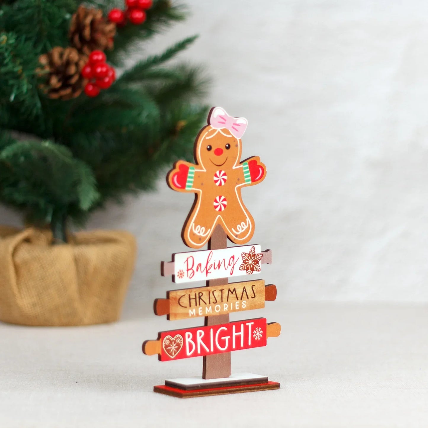 Ginger - Christmas Ornament Gingerbread Man 