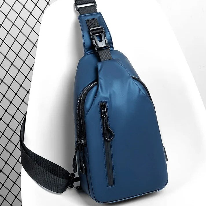 Voyager Waterproof Shoulder Bag | Stylish Protection on the Go 