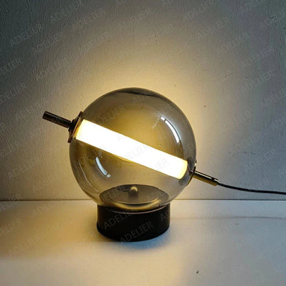 ChicLustre - Elegant Table Lamp with Retro Design