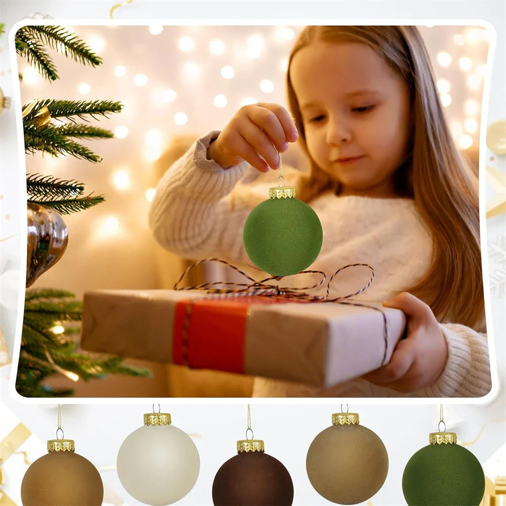 TreeHangingBalls - Hangende Kerstballen