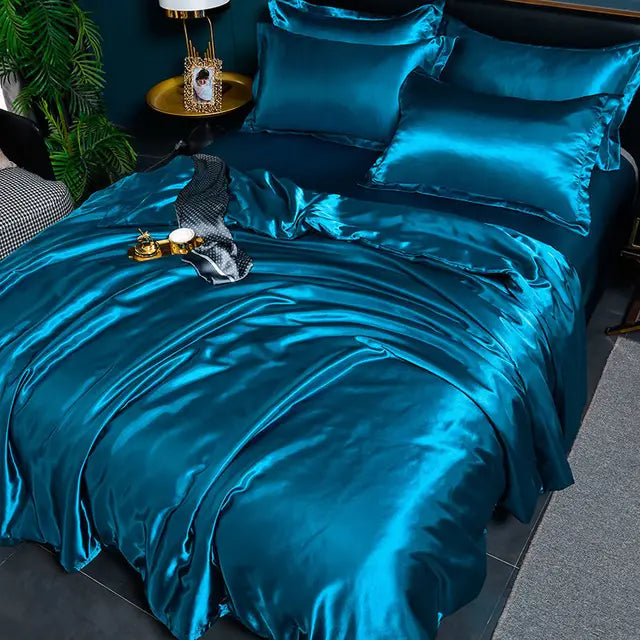 SatinLuxe - Elegante Satin Duvet Cover