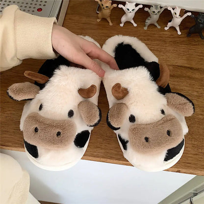 PlushCow - Amusante en Gezellige Winter Slippers