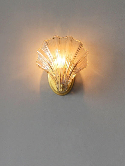 Shell Wall Lamp - Bring the Sea into Your Interior 