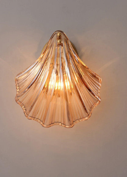 Shell - Soft and Delicate Lighting