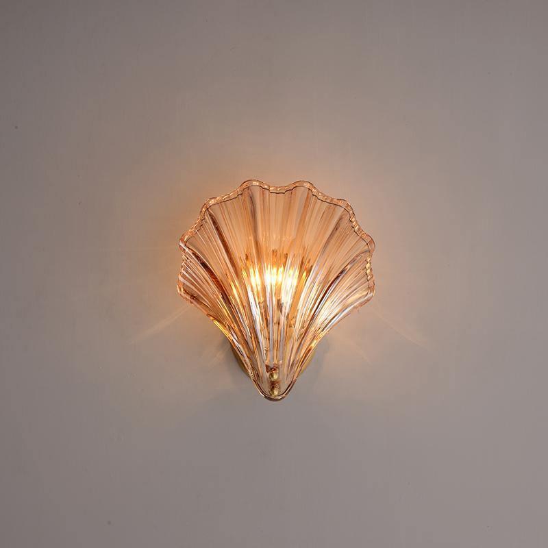 Shell Wall Lamp - Bring the Sea into Your Interior 