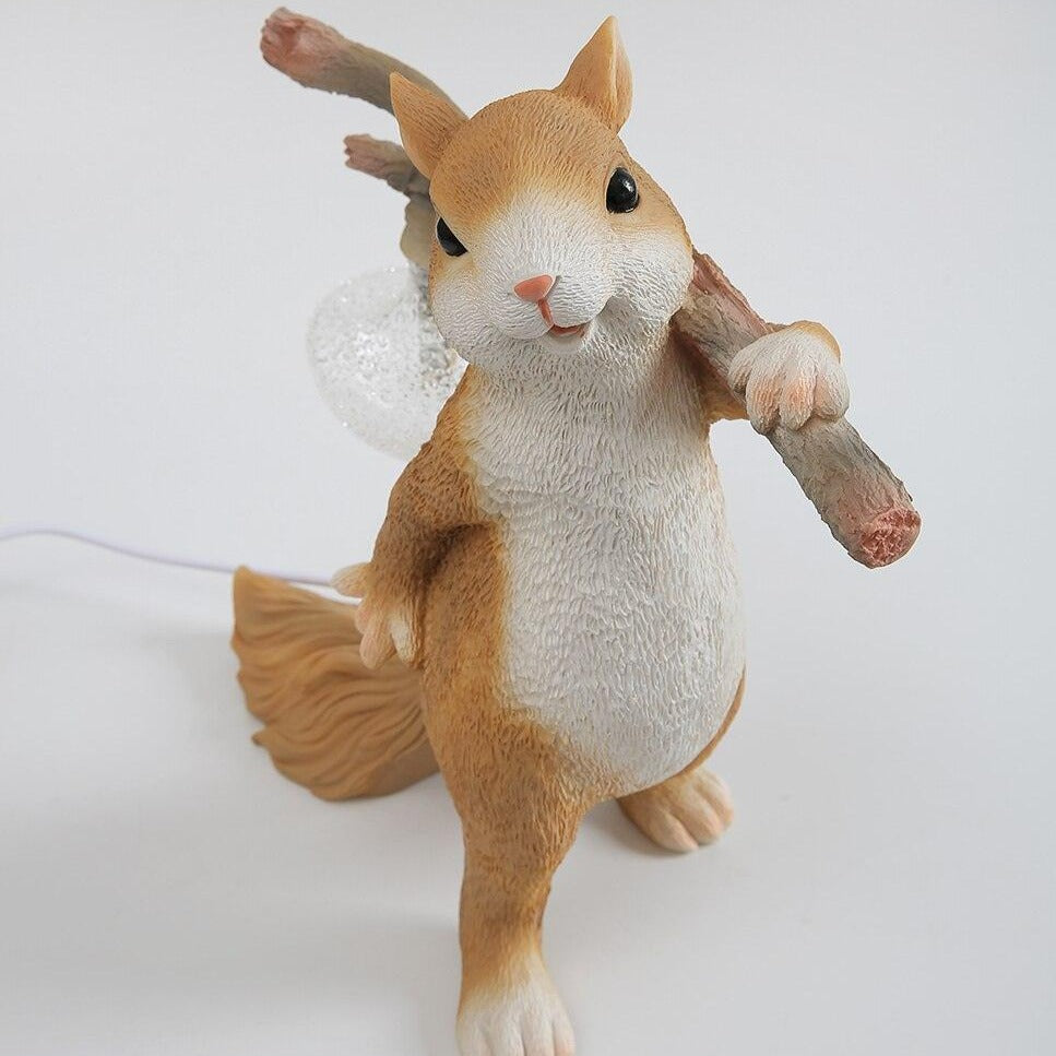 Nutlight – Cute Squirrel Lamp 