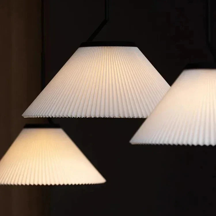 CremeNord - Soft Pleated Pendant Lamp 