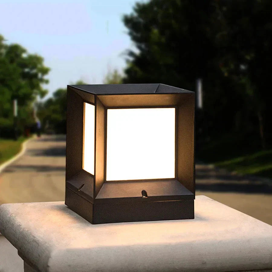 EclatPorte - Solar Lantern for Driveways 