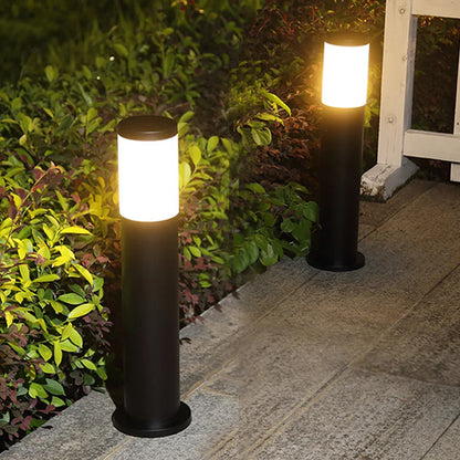 GleamGuard - Stainless Steel Garden Race Lamp