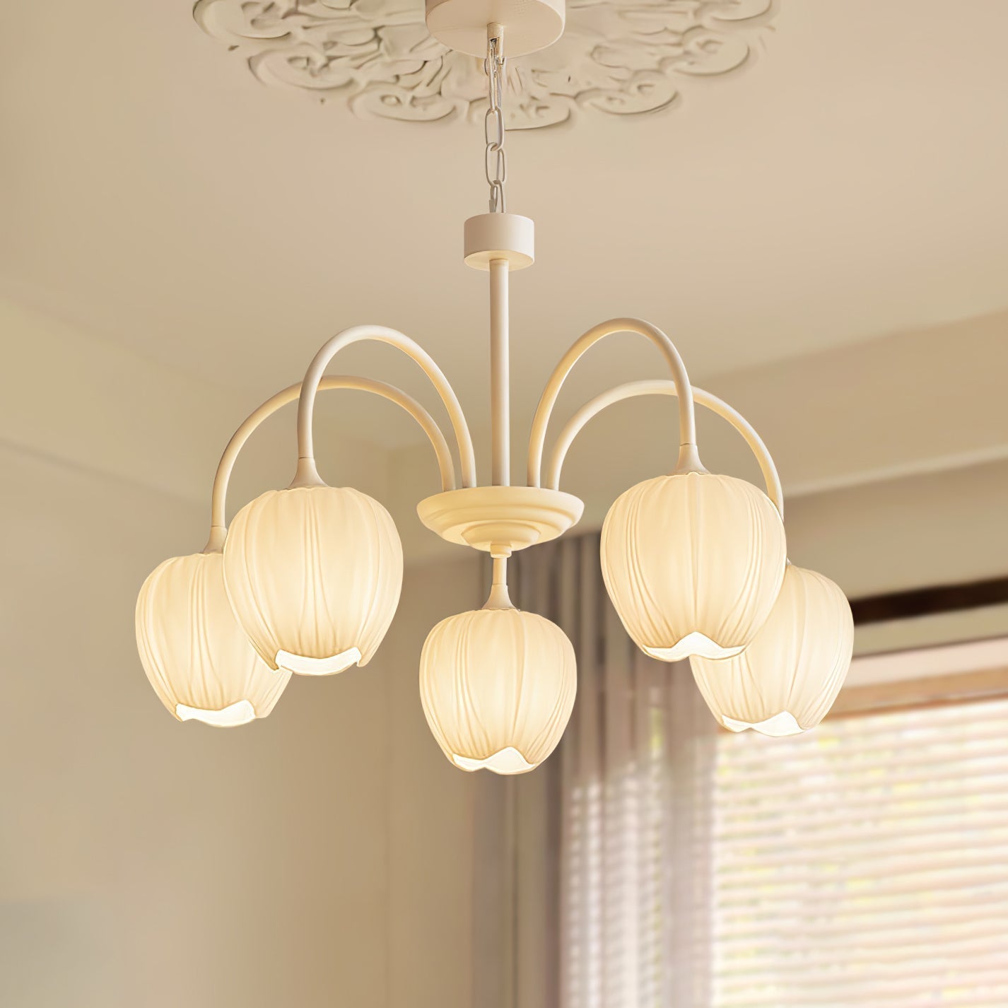 Tulip_Matcha_Chandelier-_1_324bbf3e-8613-4bf3-88fb-382508832a86.jpg