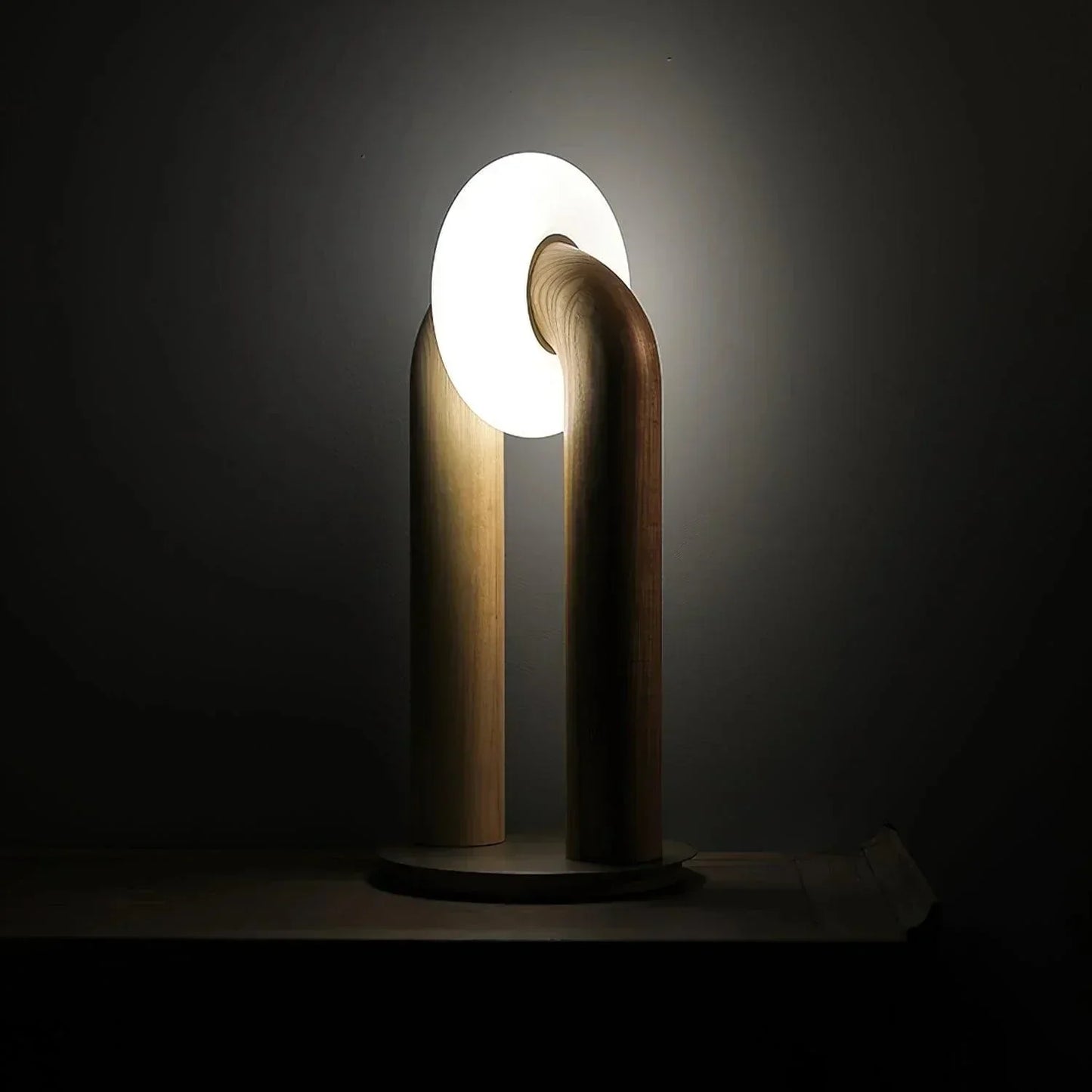 Archtouch - Wireless Table Lamp 