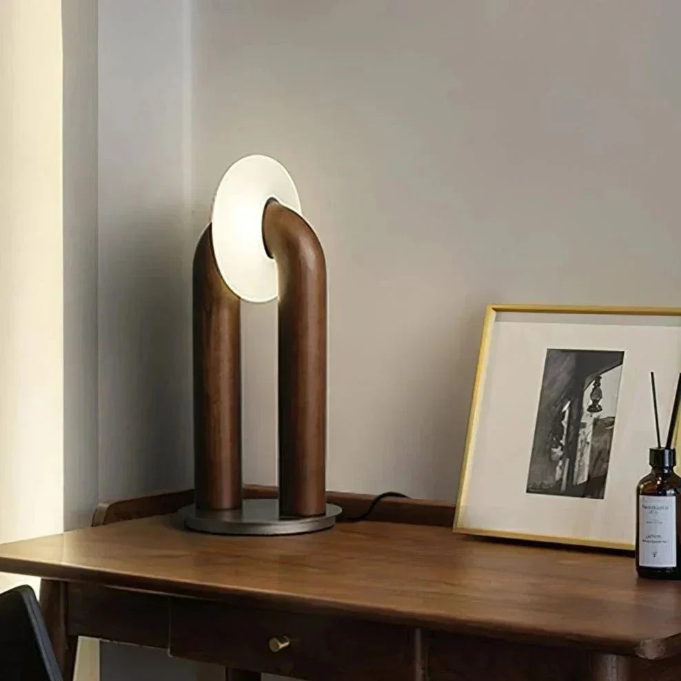 U-Shaped-Xuanguang-Table-Lamp_5.webp