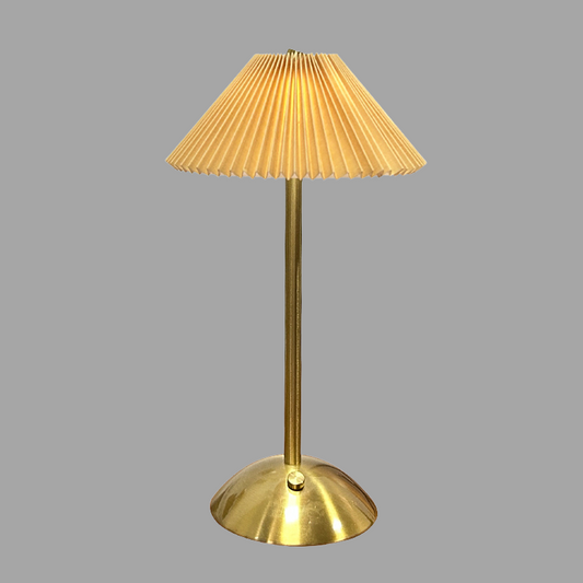 ScandiBeam - Elegant Wireless Lamp 