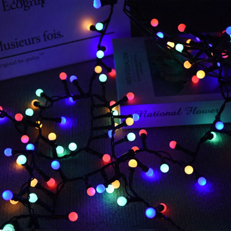 AquaTwinkle - Waterproof LED string lights