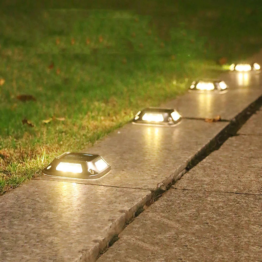 SunGlow - Solar Road Lamp