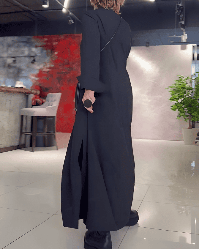 Catha - Chic Maxi dress Smart Casual with a Side Split Collar