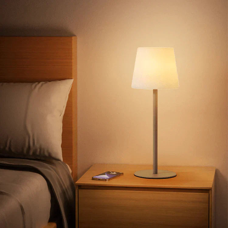 WireFree - Elegant wireless lamp