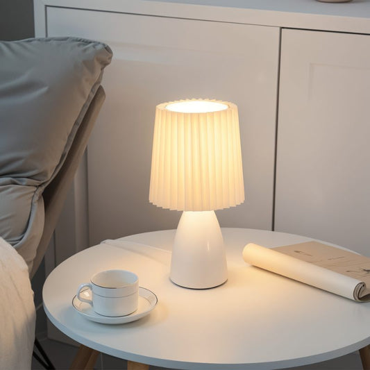 LunaLamp – Moon style table lamp 