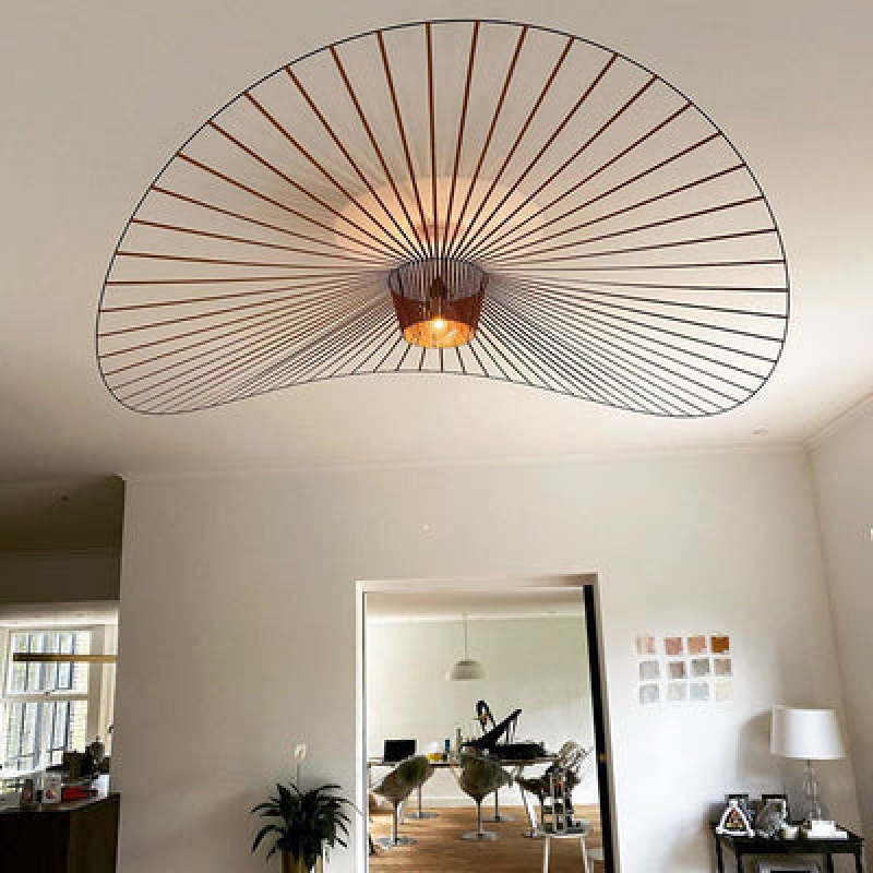 LuxeLoom - Refined LED Pendant Lamp