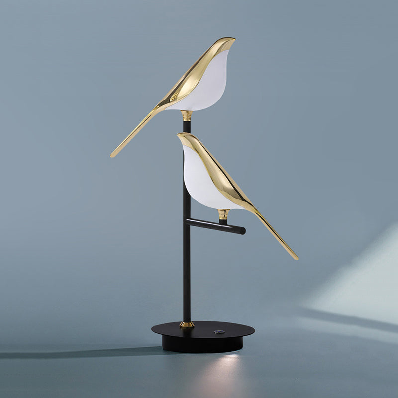 FreeFly - Scandinavian Minimalist Crow Lamp