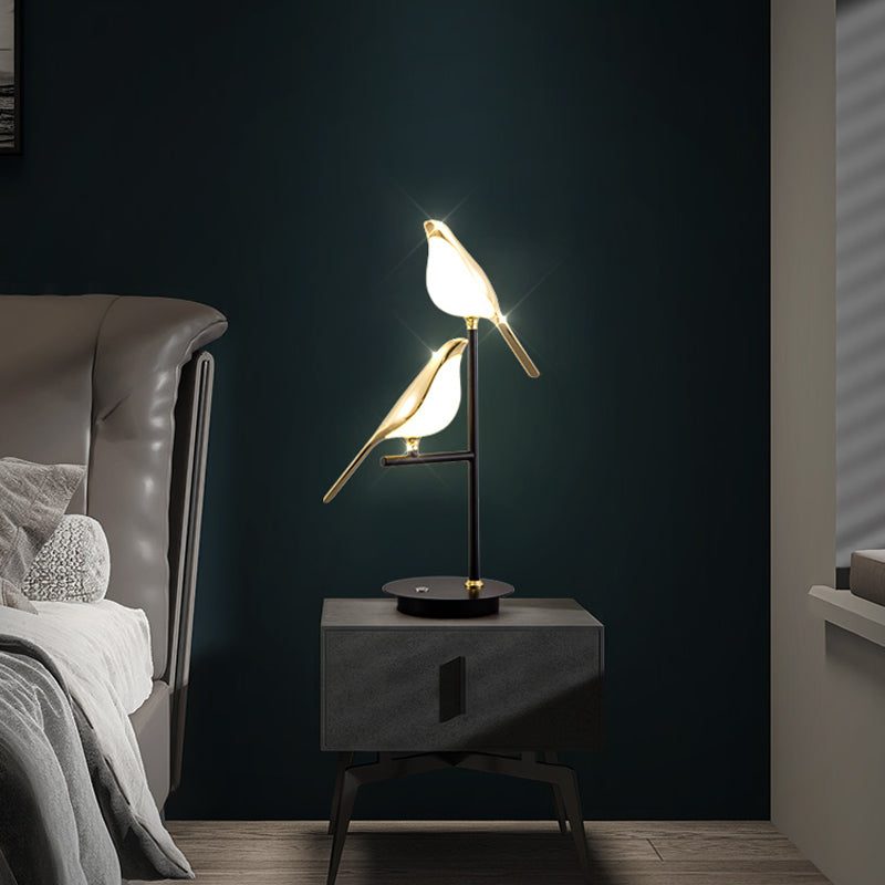 FreeFly - Scandinavian Minimalist Crow Lamp