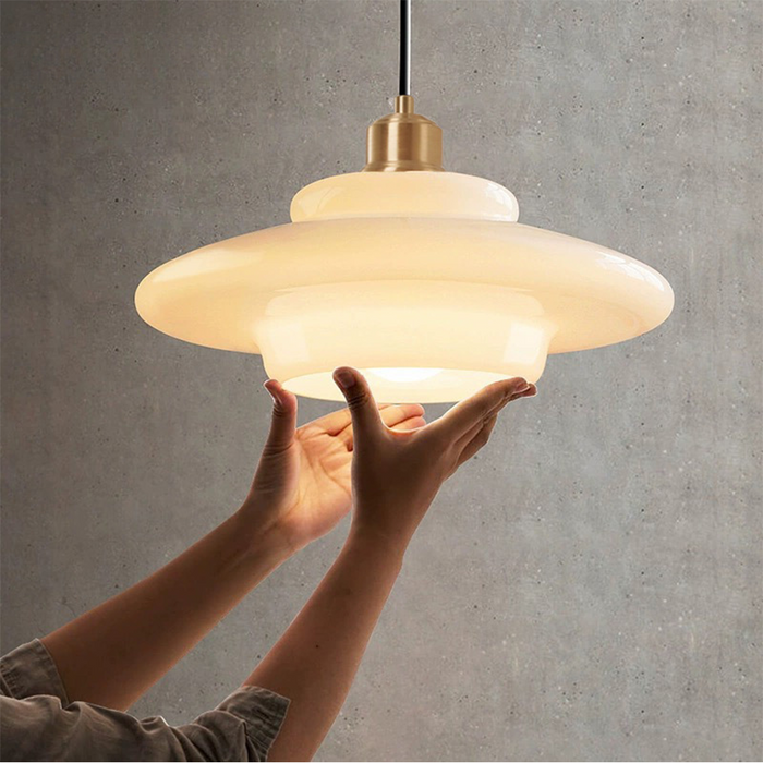 Ivorylight – Ivory Glass Pendant Lamp