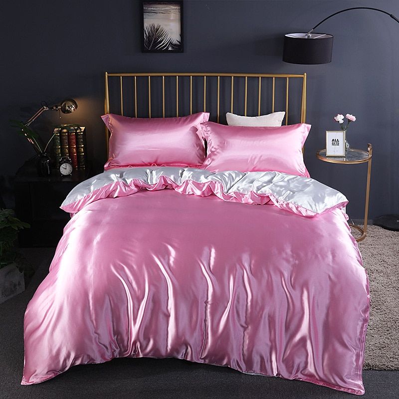 Luxury Silk Bedding Set - 4 Pieces (1 Flat Sheet + 1 Duvet Cover + 2 Pillowcases) 